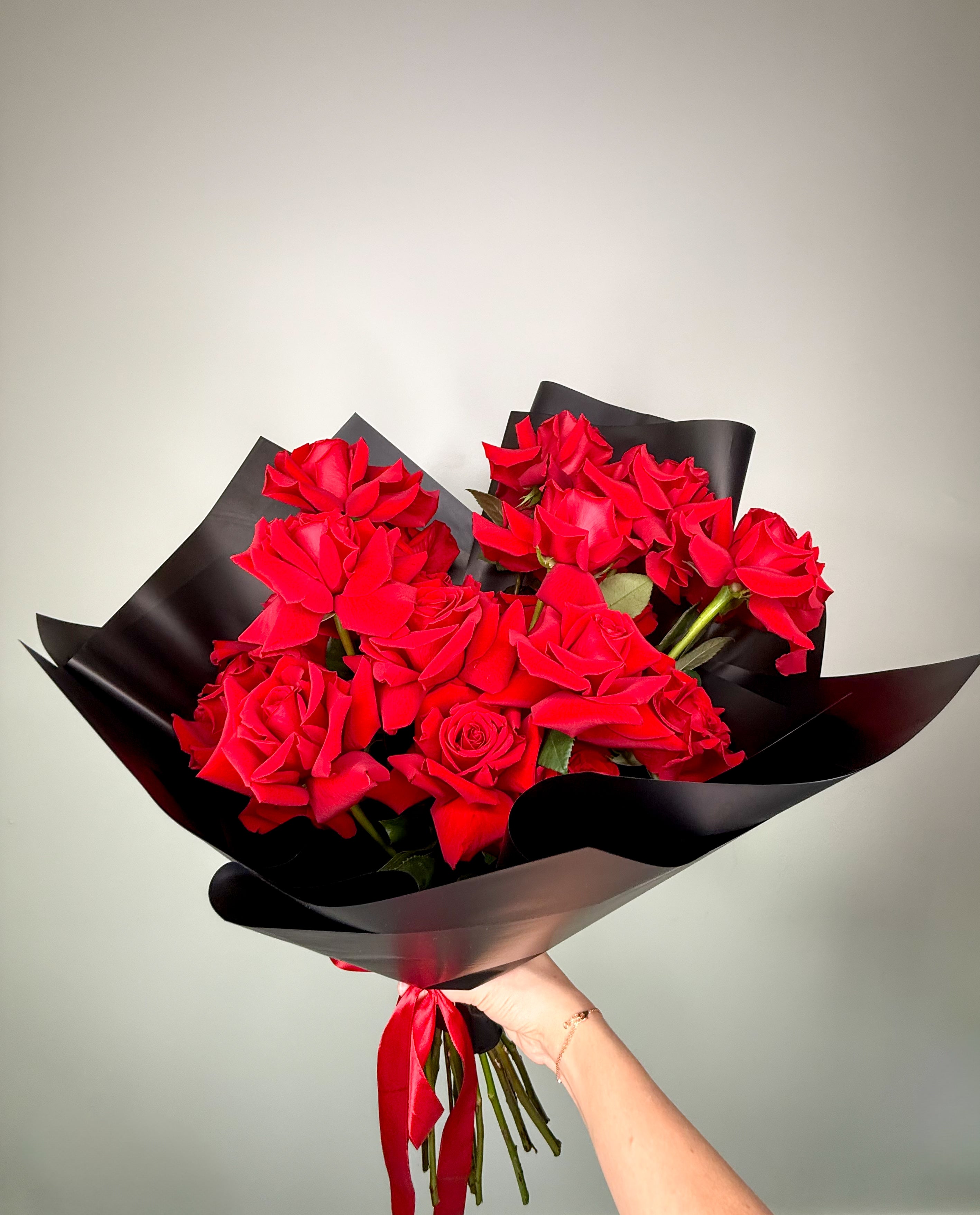 "That's Amore" Red French Roses
